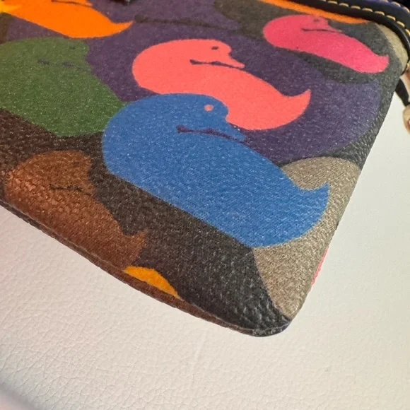 Dooney & Bourke wonder ducks wristlet - Picture 10 of 12